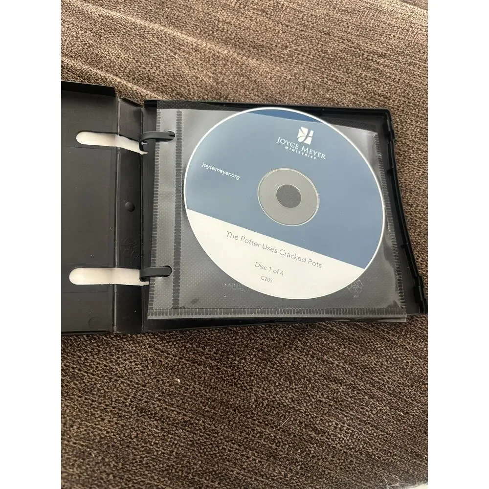 Joyce Meyer 4 CD Set Keys to Enjoying Every Single Day of your Life